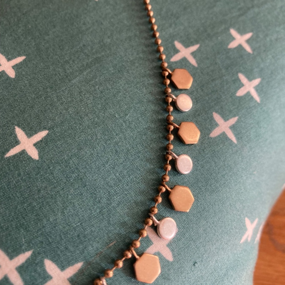 Silver/ Gold Tone Necklace - Picture 2 of 8